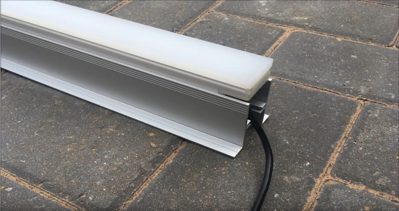 LED Driveway Lighting » Reeltech UK